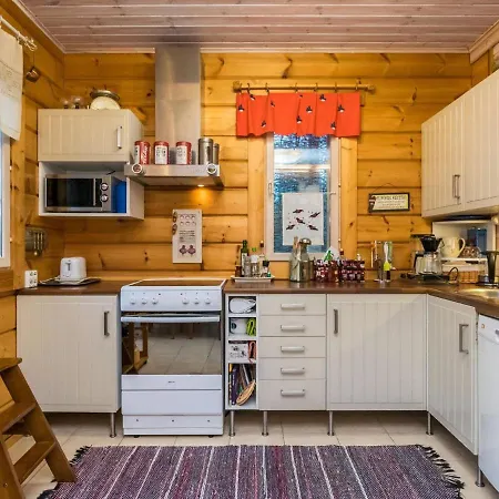 בית נופש Puukenkae By Interhome פיהטונטורי